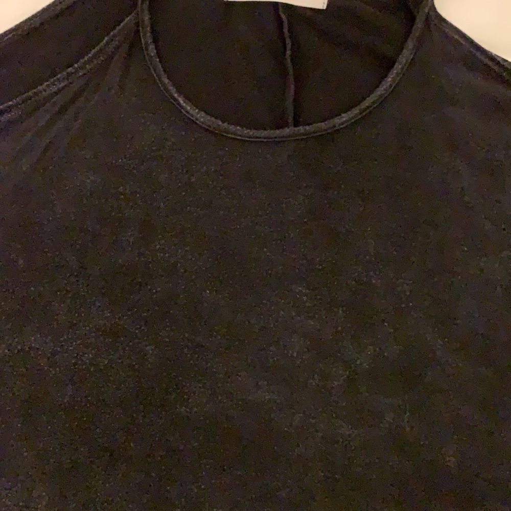 Cold Shoulder Tee - Picture 3 of 6